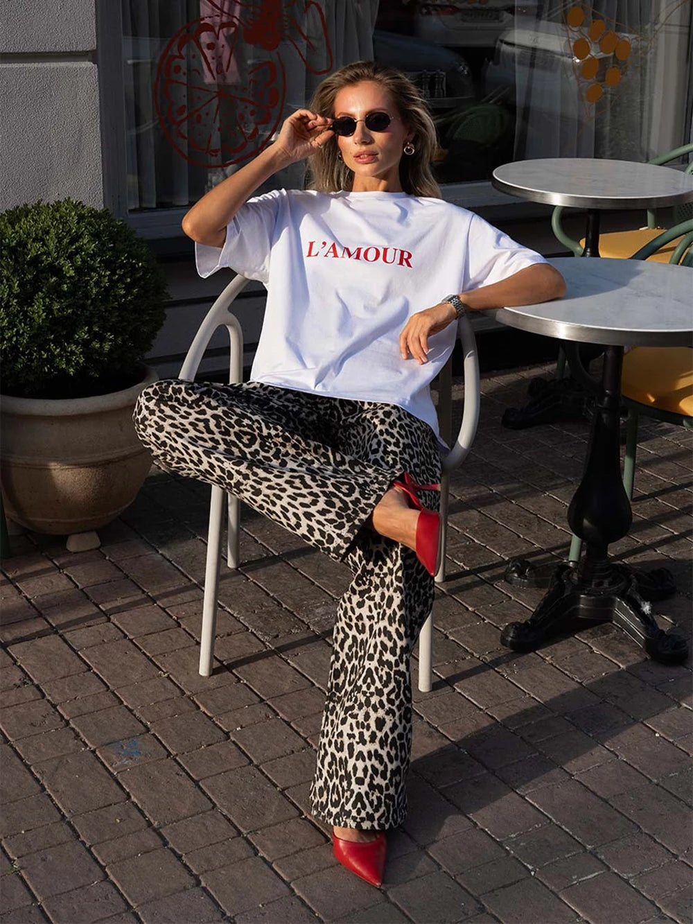 L’Amour T-Shirt